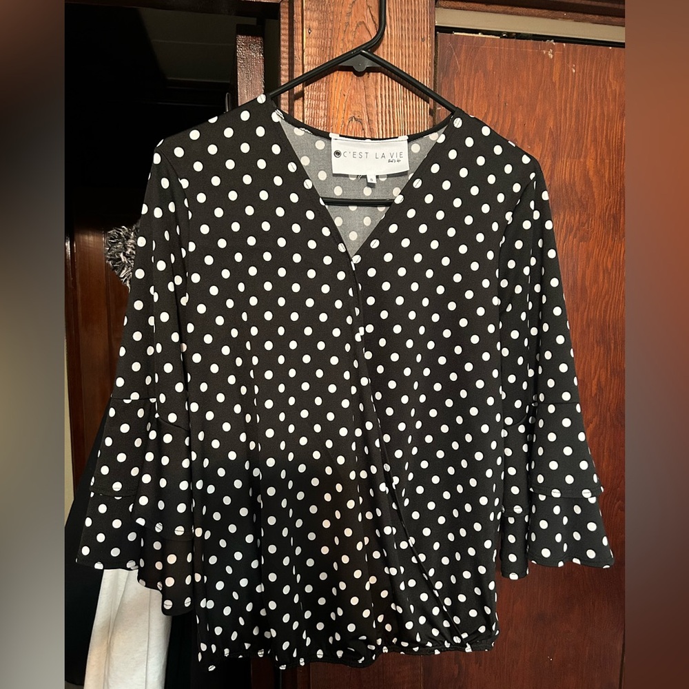 Macys Backstage. Small. Polka Dot. Bell sleeves